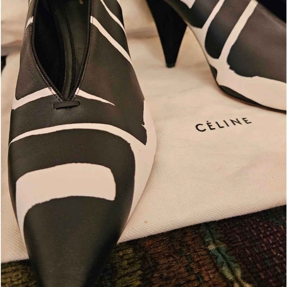 Céline NWB Op-Art V-neck leather pumps 40.5 NEW - Picture 4 of 8